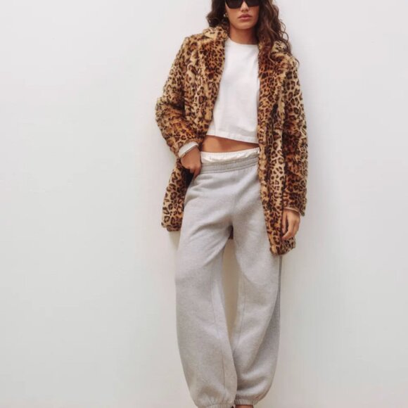 NWOT reformation skye boyfriend organic cotton sweatpants mid rise - Picture 3 of 8